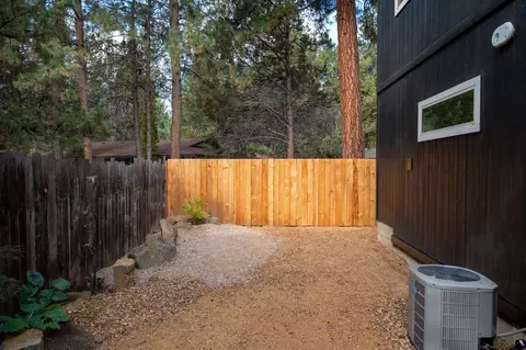 61343 SE Kobe St, Bend, OR 97702 photo 7