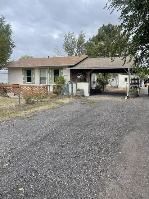 3221 Delaware Ave, Klamath Falls, OR 97603