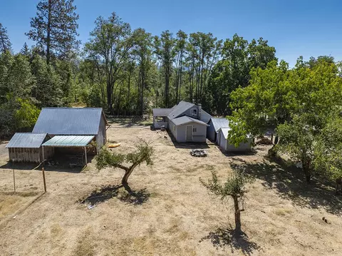 6446 Holland Loop Rd, Cave Junction, OR 97523 photo 23
