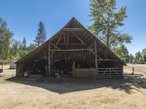 6446 Holland Loop Rd, Cave Junction, OR 97523 photo 27
