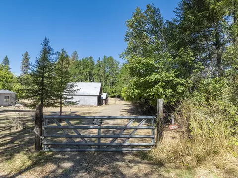 6446 Holland Loop Rd, Cave Junction, OR 97523 photo 24