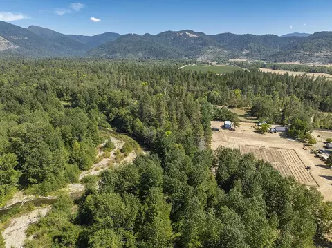 6446 Holland Loop Rd, Cave Junction, OR 97523 photo 48