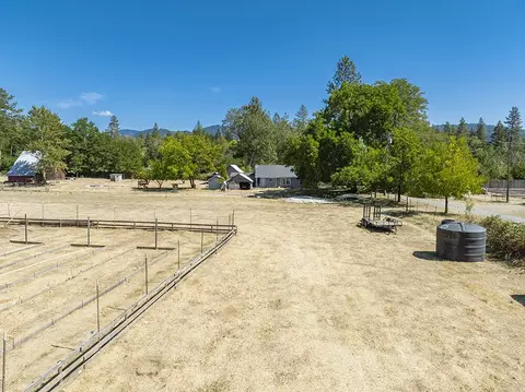 6446 Holland Loop Rd, Cave Junction, OR 97523 photo 36
