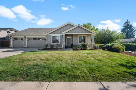 5004 Amberview Ln, Klamath Falls, OR 97603