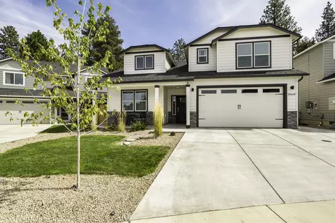 20449 SE Senden Ln, Bend, OR 97702