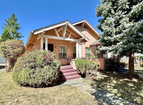 145-149 Helman St, Ashland, OR 97520