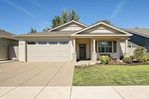 648 Aspen St, Medford, OR 97501