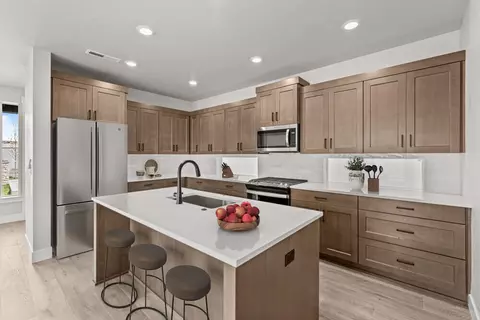 3862 NE Petrosa Ave, Bend, OR 97701 photo 6