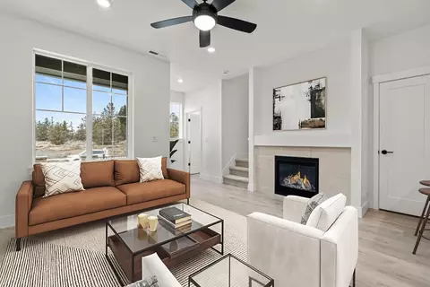 3847 Eagle Rd, Bend, OR 97701 photo 5