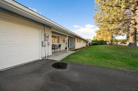 10664 Wright Ave, Klamath Falls, OR 97603 photo 19