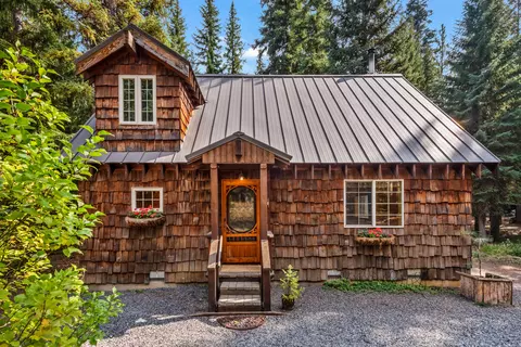 61580 River Rd, Bend, OR 97703 photo 3