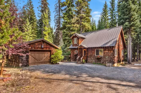 61580 River Rd, Bend, OR 97703 photo 2