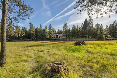 17241 Merganser Dr, Bend, OR 97707 photo 4