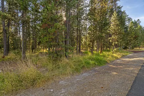 17241 Merganser Dr, Bend, OR 97707 photo 7