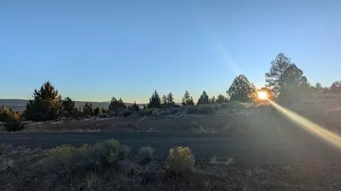 chipps court, Chiloquin, OR 97624