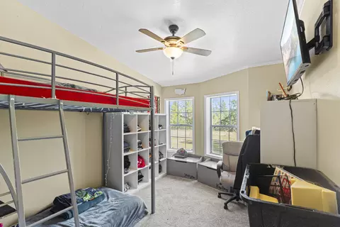132 Marcy Loop Rd, Grants Pass, OR 97527 photo 13