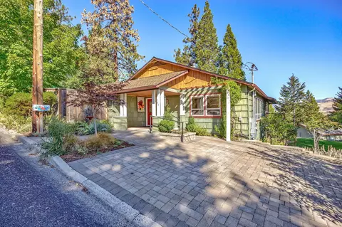 565 Ashland St, Ashland, OR 97520