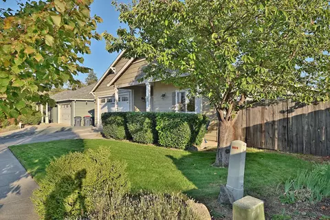3625 Hilsinger Rd, Phoenix, OR 97535 photo 7
