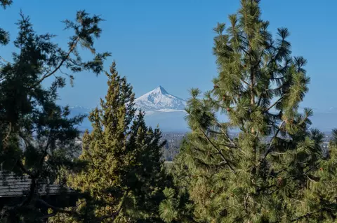 3364 NW Starview Dr, Bend, OR 97703 photo 52