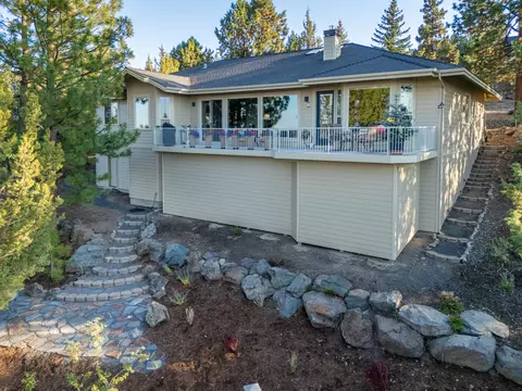 3364 NW Starview Dr, Bend, OR 97703 photo 47