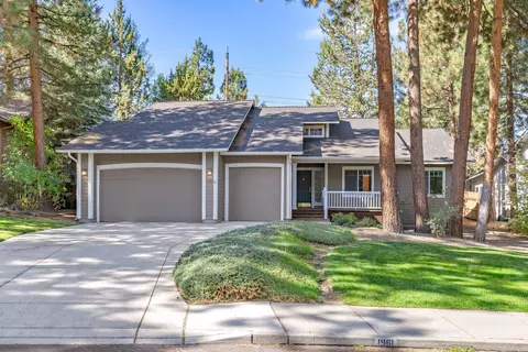 1961 NW Hill Point Dr, Bend, OR 97703