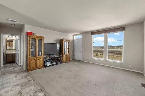 486 Washington Ave, Metolius, OR 97741 photo 2