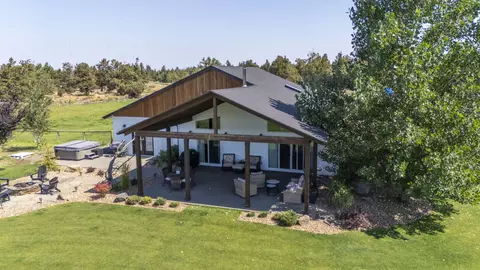Other - 21390 View Ln, Bend, OR 97701 photo 2 of 28