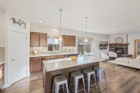 62910 Daniel Rd, Bend, OR 97701