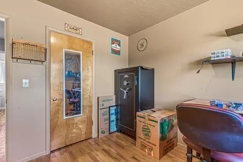 720 N 3rd St, Central Point, OR 97502 photo 18