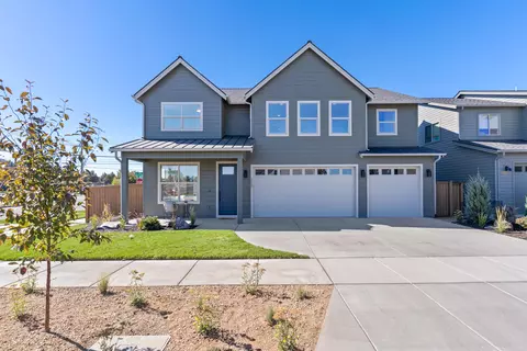 2557 NE Pikes Peak Rd #LOT 26, Bend, OR 97701
