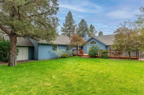 21050 SE Perrigan Dr, Bend, OR 97702 photo 36