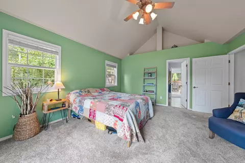 21050 SE Perrigan Dr, Bend, OR 97702 photo 16