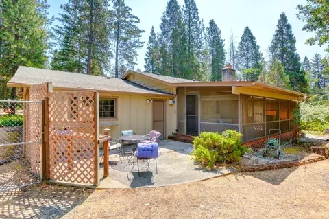 640 Eric Loop, Grants Pass, OR 97526 photo 18