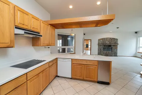60895 Jennings Rd, Bend, OR 97702 photo 8
