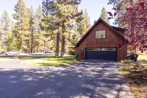 Exterior - 397 E Tyee Dr, Sisters, OR 97759 photo 4 of 14