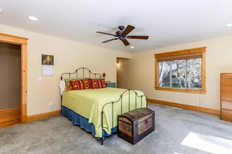 Bedroom - 397 E Tyee Dr, Sisters, OR 97759 photo 2 of 8