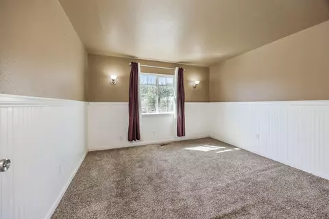 220 Greenleaf Dr, Eagle Point, OR 97524 photo 16