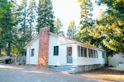 23142 Birch St, Klamath Falls, OR 97601