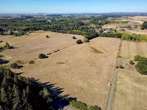 0160001501 Golden Valley Dr, Lebanon, OR 97355