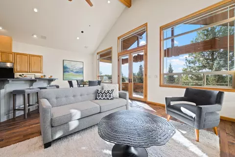 180 NW Phils Loop, Bend, OR 97703 photo 7