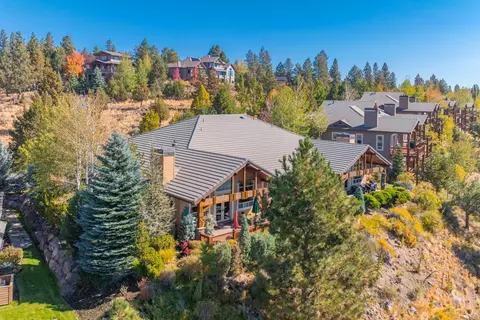 180 NW Phils Loop, Bend, OR 97703 photo 39