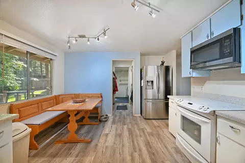 145 Jonathan Ct, Cave Junction, OR 97523 photo 9
