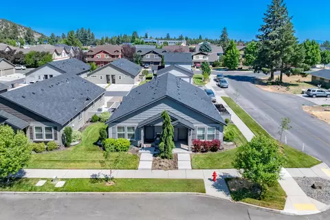 61980 NE Natess Pl, Bend, OR 97701
