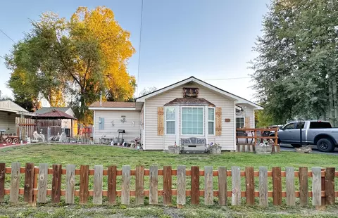4304 Anderson Ave, Klamath Falls, OR 97603
