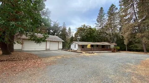 1740 Summit Loop, Grants Pass, OR 97527 photo 25