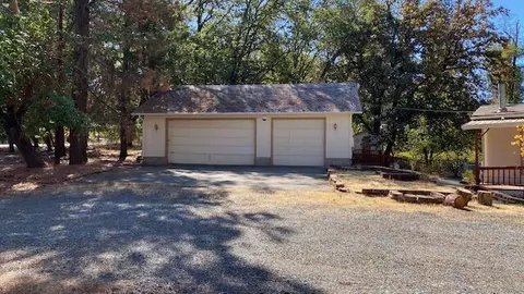 1740 Summit Loop, Grants Pass, OR 97527 photo 30
