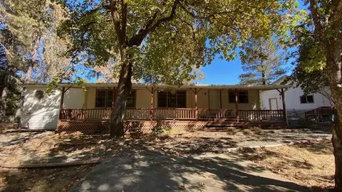 1740 Summit Loop, Grants Pass, OR 97527 photo 34