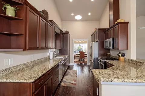 149 Skyhawk Dr, Eagle Point, OR 97524 photo 10