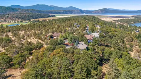 View/Area - 10109 Cinnamon Teal Dr, Klamath Falls, OR 97601 photo 9 of 16