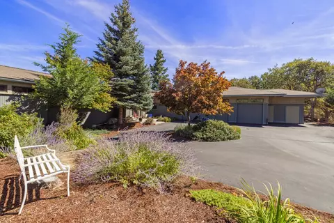 Exterior - 10109 Cinnamon Teal Dr, Klamath Falls, OR 97601 photo 22 of 28